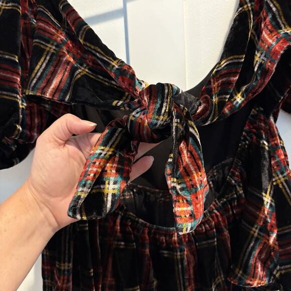 NWT Tartan Plaid Peplum Top Sz XL Black Red Velvet Open Back Puff Sleeve Preppy - Picture 11 of 16